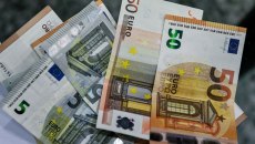 Ποιοι δεν το έλαβαν το επίδομα των 250 ευρώ και γιατί