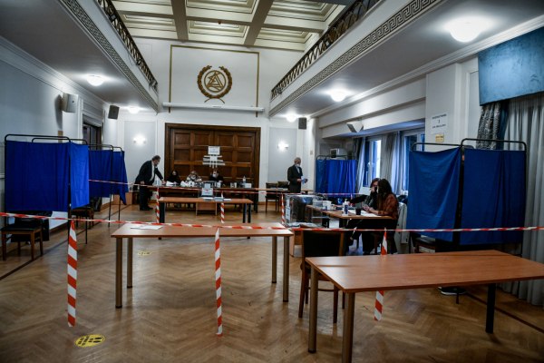 Στις κάλπες σήμερα και αύριο οι δικηγόροι της χώρας – 8 οι υποψήφιοι για τον ΔΣΑ