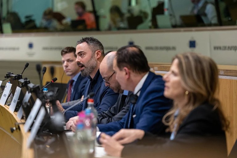 Οι δήμοι και οι περιφέρειες ζητούν ταχύτερες μεταρρυθμίσεις της ενιαίας αγοράς