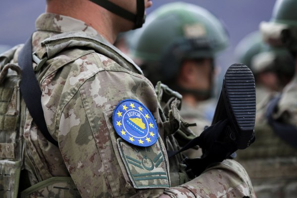 Ο Τραμπ θέλει η Ευρώπη να υπερασπιστεί τον εαυτό της – Εύκολο να το λες, δύσκολο να το κάνεις