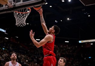 Η «ανακάλυψη» του Μεσίνα: Ποιος είναι ο Κουίν Έλις που «πλήγωσε» τον Ολυμπιακό (vids)