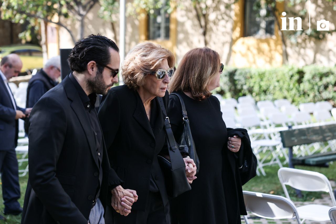 Κηδεία Φλαμπουράρη: Το συγκινητικό μήνυμα της συζύγου του