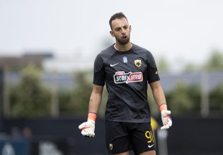 Τι είπε ο Μπρινιόλι για το δύσκολο παιχνίδι της ΑΕΚ με τη Φιορεντίνα στην Ιταλία