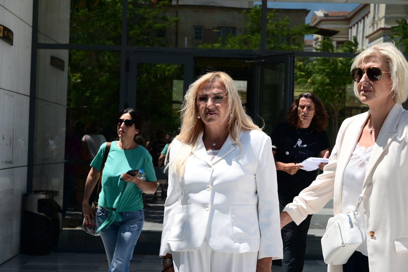 Γιάννης Λάλας: «Ο θάνατος με θάνατο δεν λύνεται» – Συγκλονίζει η συζύγος του Γιώργου Καραϊβάζ