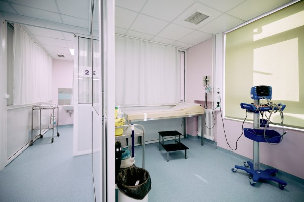 Ανατροπή στην υπόθεση της 14χρονης στο Μενίδι – Τι λέει ο ιατροδικαστής για τον ξυλοδαρμό