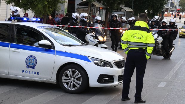 Πολυτεχνείο: Σε αστυνομικό κλοιό η Αθήνα, προληπτικοί έλεγχοι και Περισσότεροι από 5.000 αστυνομικοί στους δρόμους