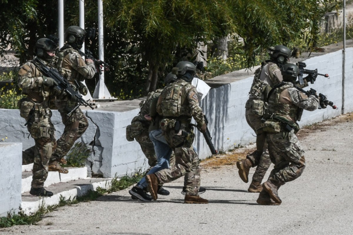 Κατρίνης: Το ν/σ του ΥΠΕΘΑ υπονομεύει τη συνοχή και την ισχύ των Ενόπλων Δυνάμεων