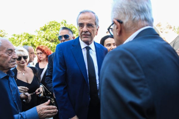 Ο Σαμαράς επιταχυντής εξελίξεων – Τα τρία γαλάζια στρατόπεδα