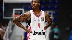 Η εντυπωσιακή εμφάνιση του Σέιμπεν Λι και το career high του με τον Ολυμπιακό (vids)