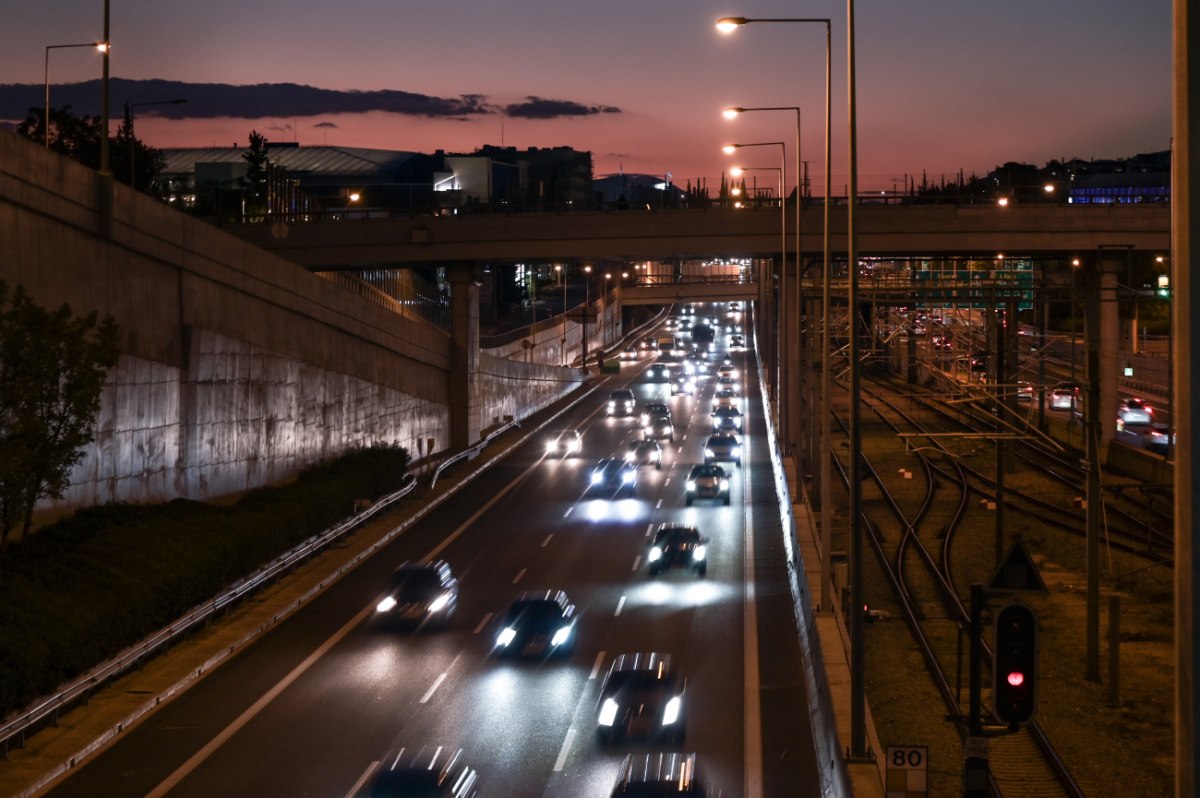 Μεγάλο μποτιλιάρισμα στους δρόμους της Αθήνας – Έληξε η έκτακτη στάση εργασίας σε Μετρό, Ηλεκτρικό και Τραμ