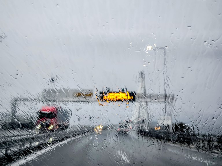 Καιρός: Για «νέο κύκλο ισχυρών καταιγίδων», προειδοποιεί ο Τσατραφύλλιας - Το έκτακτο δελτίο της ΕΜΥ