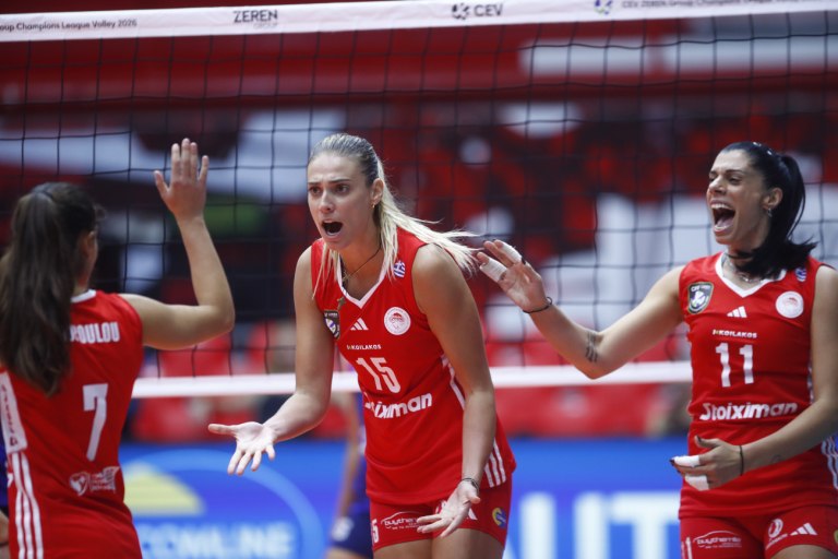 Στεβάνοβιτς: «Οι οπαδοί του Ολυμπιακού είναι περήφανοι για την πορεία μας»