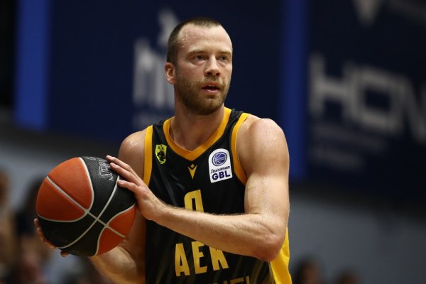 LIVE: ΑΕΚ – ΠΑΟΚ