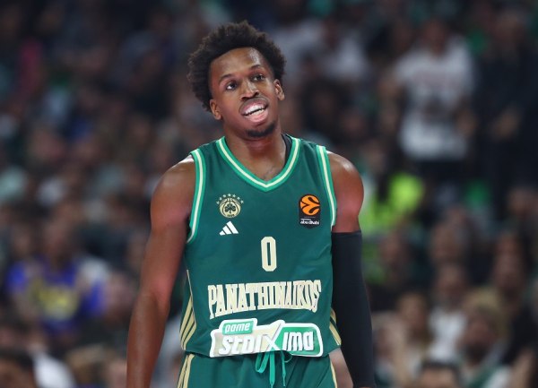 Χίφι: «Ο Σορτς δεν χρησιμοποιείται σωστά στον Παναθηναϊκό»