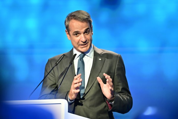 Μητσοτάκης: Θριαμβολογίες για την ενεργειακή συμφωνία – Επικοινωνιακό μασάζ για τα Βορίζια