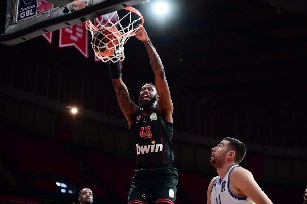 Ο Ντόντα Χολ αναδείχθηκε για πρώτη φορά MVP της Stoiximan GBL