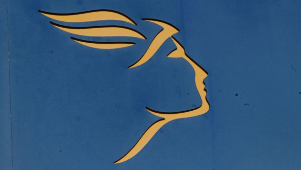 Υπερταμείο για ΕΛΤΑ: Παραδείγματα από τις μεταρρυθμίσεις στα ταχυδρομεία σε Βρετανία, Ελβετία, Ολλανδία και Ουγγαρία