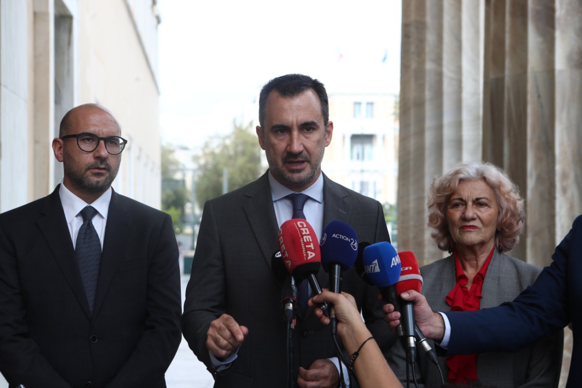 Χαρίτσης για ΕΛΤΑ: Να έρθει ο Μητσοτάκης στη Βουλή να απολογηθεί – Αυτός έδωσε το πράσινο φως για το κλείσιμο