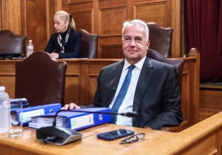 Ηλιόπουλος σε Βορίδη στην εξεταστική για τον ΟΠΕΚΕΠΕ: Μας λέτε ότι κυνηγάτε ρινόκερους στην Πανεπιστημίου