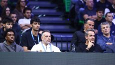 Ο Κυριάκος Μητσοτάκης στο παιχνίδι του Τζόκοβιτς – Παρών ο Αταμάν και παίκτες του Παναθηναϊκού (pics)