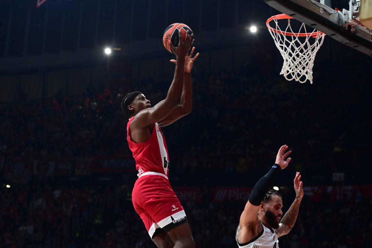 Ολυμπιακός: Εκτός αποστολής ο Νιλικίνα για το ματς στο Μιλάνο