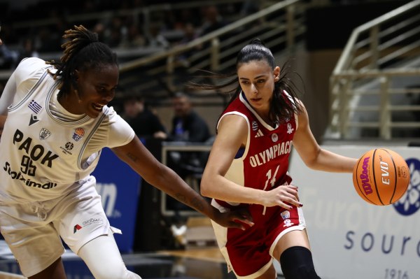 ΠΑΟΚ – Ολυμπιακός 73-90: Εύκολη νίκη για τις «ερυθρόλευκες» στην Πυλαία