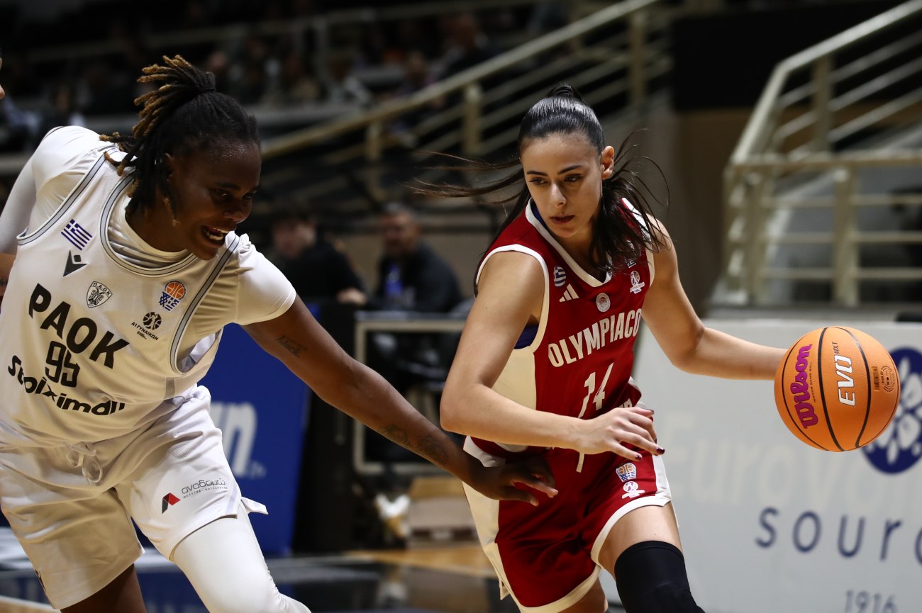 ΠΑΟΚ – Ολυμπιακός 73-90: Εύκολη νίκη για τις «ερυθρόλευκες» στην Πυλαία