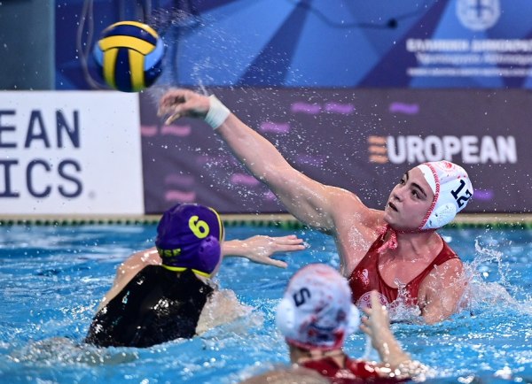 Ολυμπιακός – Ούιπεστ 9-6: Έκανε το 2Χ2 με «ξέσπασμα» στο τέλος (vid)