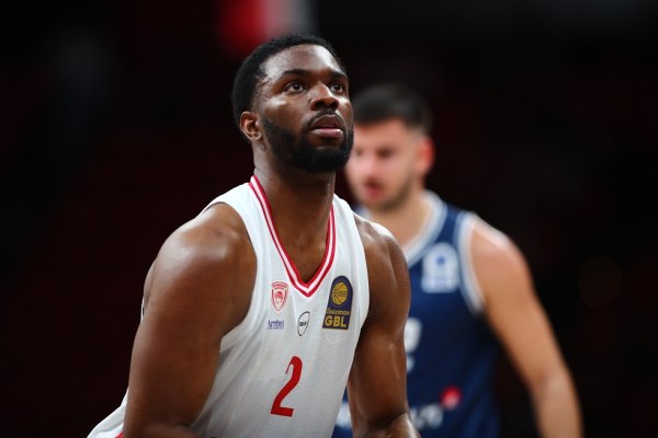 Ολυμπιακός – Καρδίτσα 102-82: Άνετη νίκη με 100αρα και εντυπωσιακό Έβανς (vid)