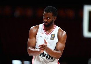 Το μήνυμα της Ζάλγκιρις σε Έβανς: «Χαιρόμαστε που σε βλέπουμε να παίζεις μπάσκετ ξανά» (pic)