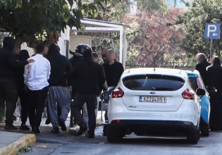 Στη φυλακή δύο ακόμα άτομα και η αρχηγός του κυκλώματος ναρκωτικών με τους ρασοφόρους