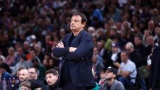 Παναθηναϊκός: Τα… εύσημα του Αταμάν στους παίκτες μετά τη νίκη με την Ντουμπάι (vid)