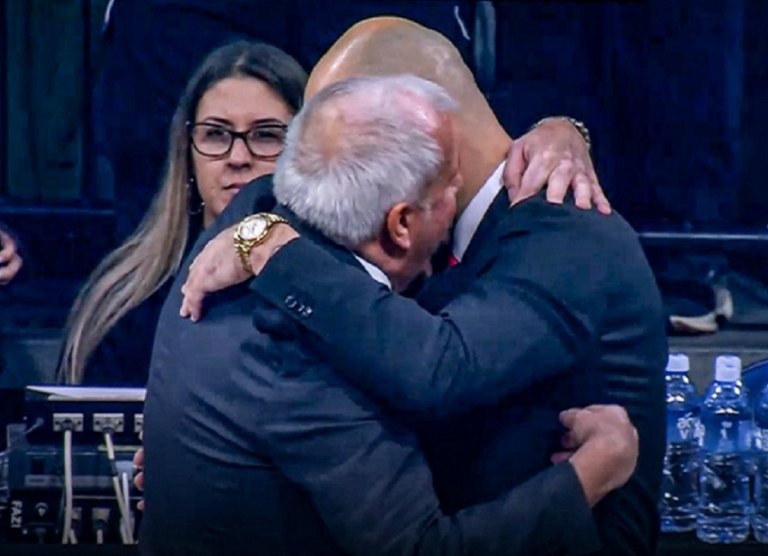 Παρτιζάν - Μονακό 78-76: Νικητές στο θρίλερ οι Σέρβοι - Ιστορική αγκαλιά Ομπράντοβιτς - Σπανούλη