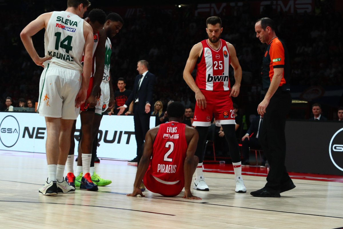 Στο νοσοκομείο ο Έβανς – Η πρώτη εκτίμηση (vid)