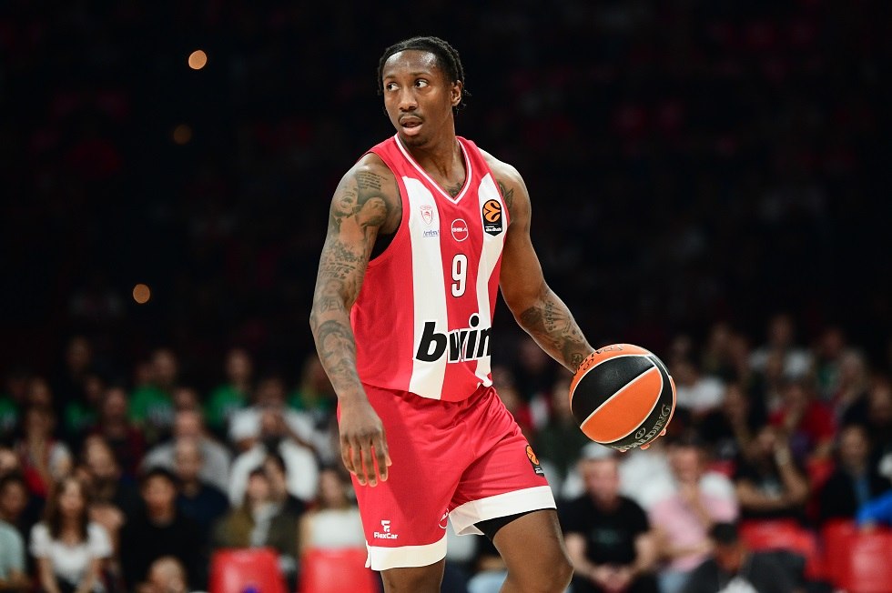 Σενάρια από την Τουρκία για τον Σέιμπεν Λι