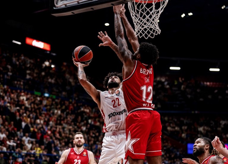 Ολίμπια Μιλάνο – Ολυμπιακός 88-87: Όταν «ξύπνησε» ήταν αργά….