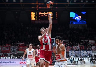 Βεζένκοφ: «Θα συνεχίσω να παίρνω αυτά τα σουτ»