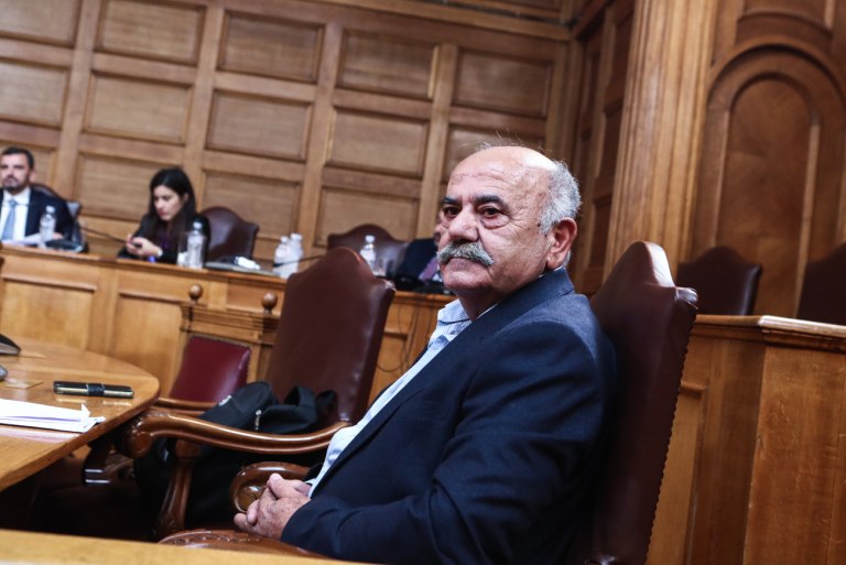 Εξεταστική ΟΠΕΚΕΠΕ: Η κόρη του «Χασάπη»… κέρδιζε συνέχεια το λαχείο