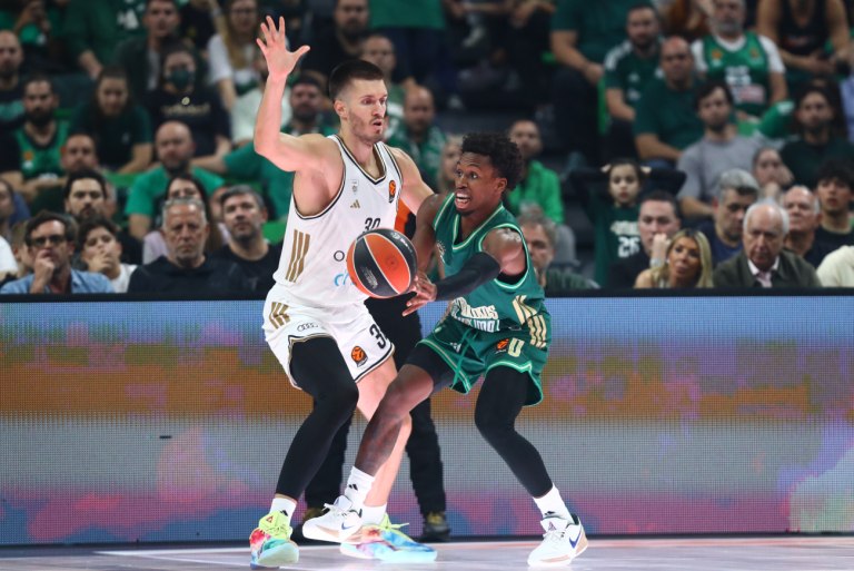 Πετρούσεφ: «Σέβομαι τον Μπαρτζώκα και τον Ολυμπιακό – Θα πήγαινα στον Παναθηναϊκό»