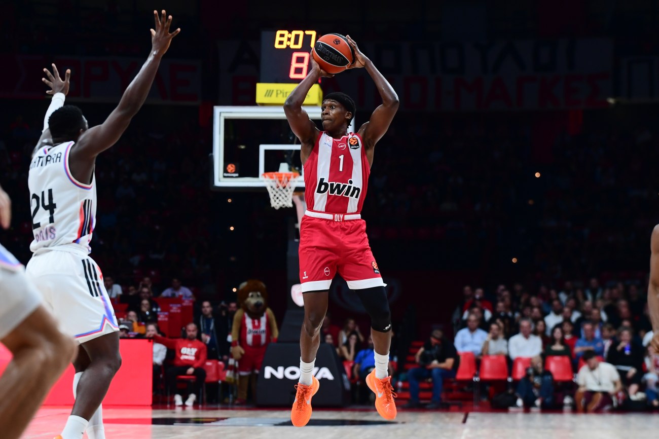 Με τρεις απουσίες κόντρα στον Ερυθρό Αστέρα ο Ολυμπιακός