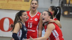 LIVE: Ολυμπιακός – ΑΕΚ