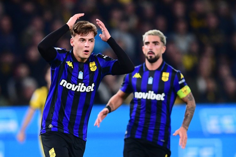 ΑΕΚ – Άρης: Στο δοκάρι το δυνατό σουτ του Παναγίδη (vid)