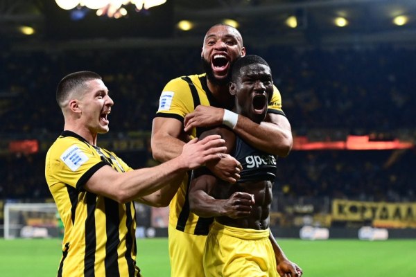 Δύσκολο παιχνίδι κόντρα στη Φιορεντίνα για την ΑΕΚ