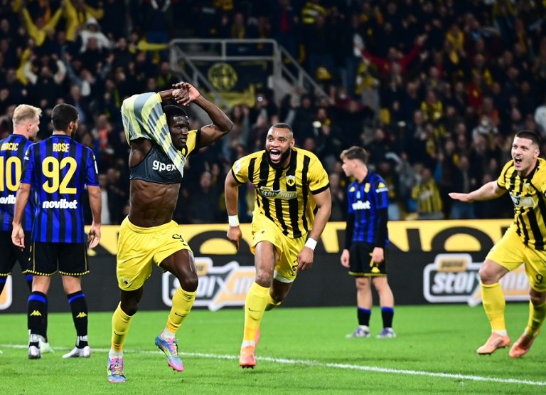 ΑΕΚ – Άρης 1-0: «Λυτρωτής» Ζίνι για την «Ένωση» (vid)