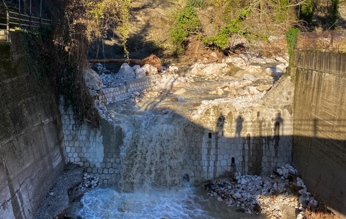 Καιρός: Κυκλώνει τη χώρα η κακοκαιρία Adel με ισχυρούς ανέμους, βροχές, καταιγίδες και χαλάζι