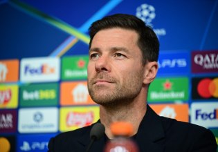 Αλόνσο: «Σπουδαίος προπονητής ο Μεντιλίμπαρ, τρέφω μεγάλο σεβασμό στον Κοβάσεβιτς»