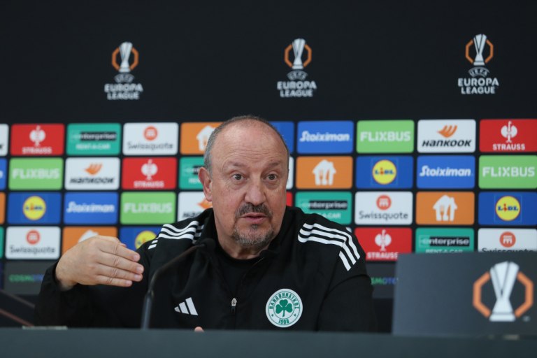 Μπενίτεθ: «Νίκη με τη νίκη, τα πάντα γίνονται πιο εύκολα»