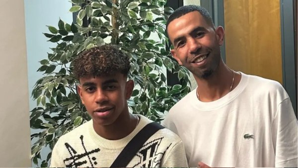 Ο πατέρας του Γιαμάλ είναι άνεργος και χαίρεται που ο γιος του τον στηρίζει: «Οι νέοι πρέπει να δουλεύουν»