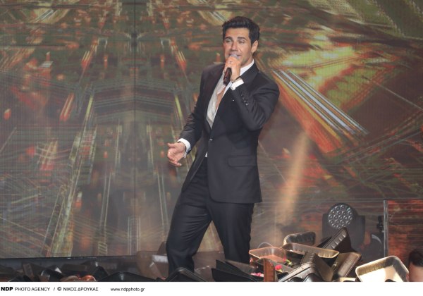 Πέτρος Ιακωβίδης: «Έγινα τραγουδιστής, επειδή είδα σε μία ελληνική ταινία τον Τόλη Βοσκόπουλο»