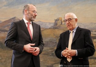 Κακλαμάνης στον Βέμπερ: Η Κύπρος είναι χωρισμένη στα δύο και κανείς δεν μιλάει γι’ αυτό στην Ευρώπη